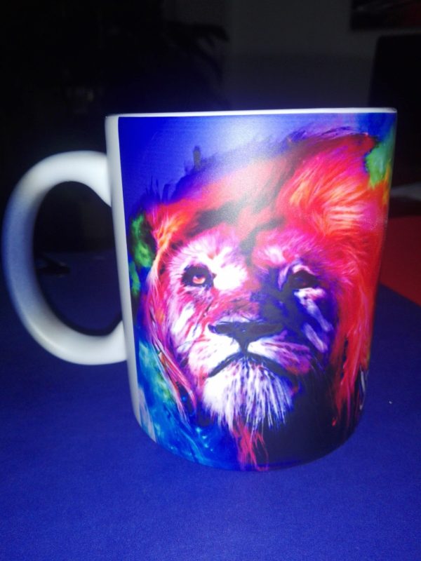 MUG MAGICO