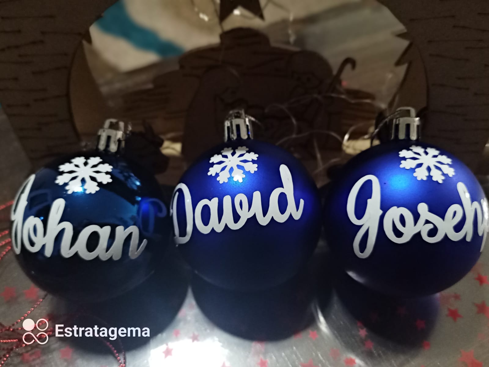 BOLAS DE NAVIDAD PERSONALIZADAS CON LOGO NOMBRES DESEOS