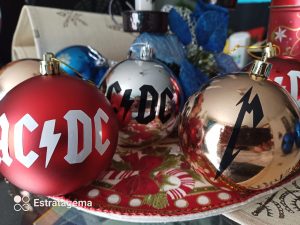 BOLAS DE NAVIDAD PERSONALIZADAS CON LOGO NOMBRES DESEOS